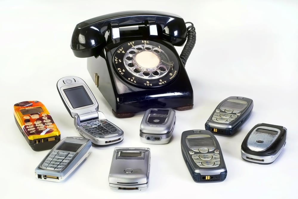 Старая школа телефон. Старый рабочий телефон. Фотографии на телефон. Старые рабочие телефоны на печа. Как работает старый телефон.